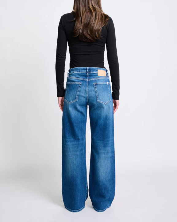 JEAN H CODY STRAIGHT WIDE LEG DARK BLUE ~ RED