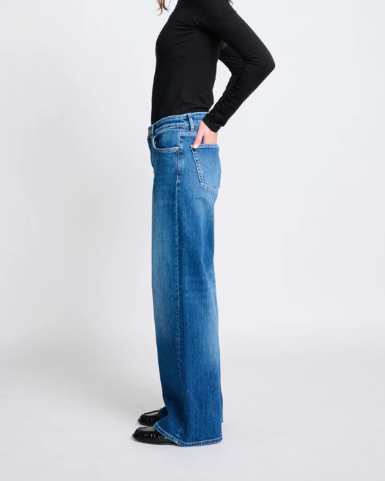 JEAN CODY BLEU 313 ~ RED LEGEND