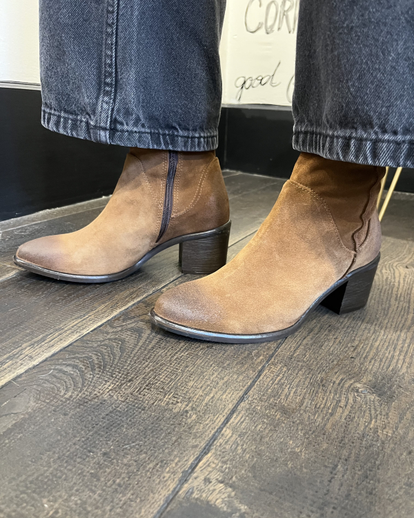 BOOTS SAYO WHISKY ~ MAISON 21