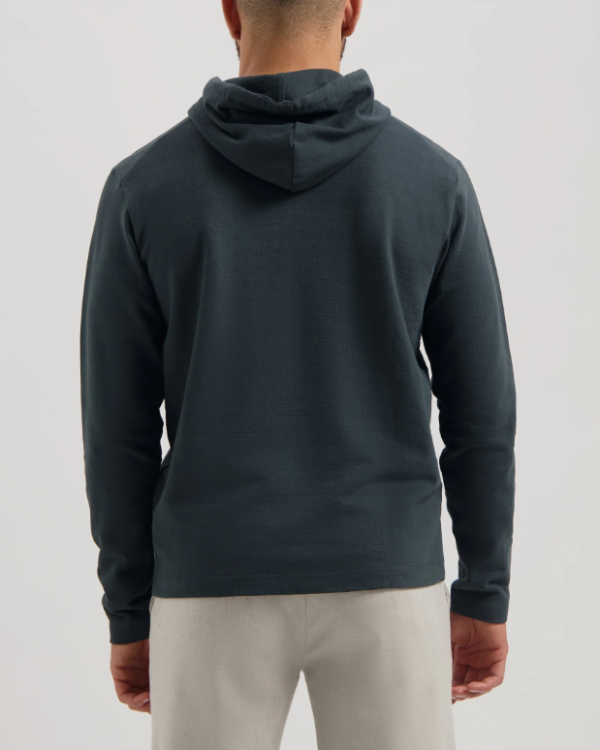 SWEAT LASSE FOREST RIVER ~ DSTREZZED