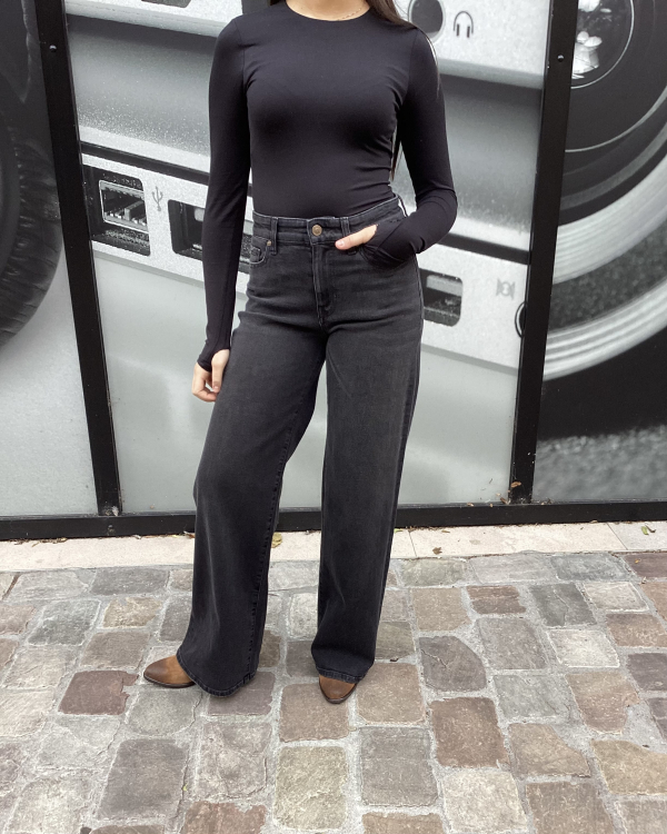 JEAN CODY NOIR - RED LEGEND