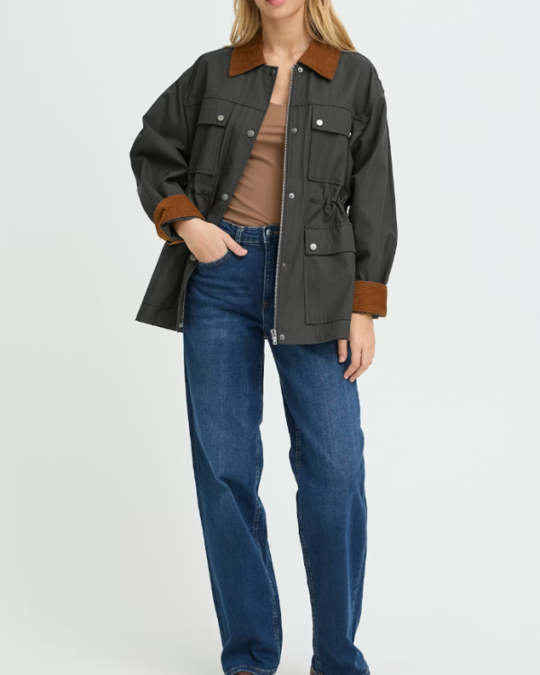 VESTE EDIMO JA RAVEN ~ ICHI