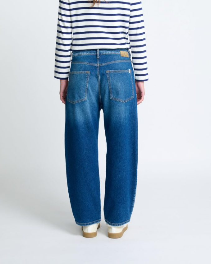 JEAN SELLY 238 - RED LEGEND