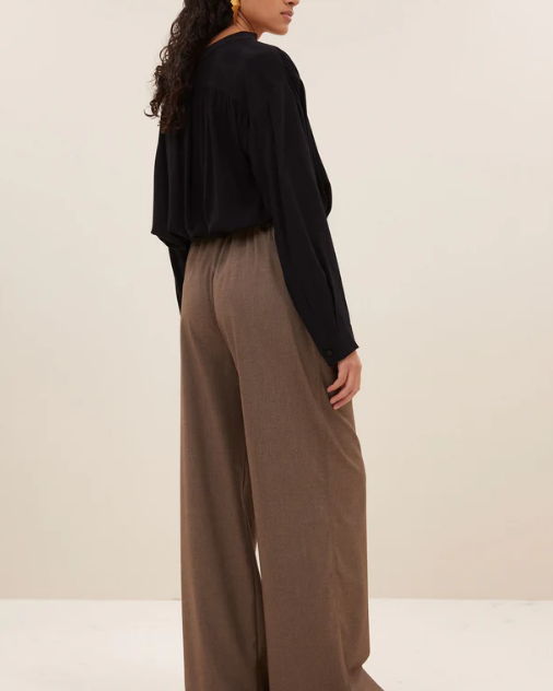 BLOUSE MEJA JET BLACK ~ BY BAR